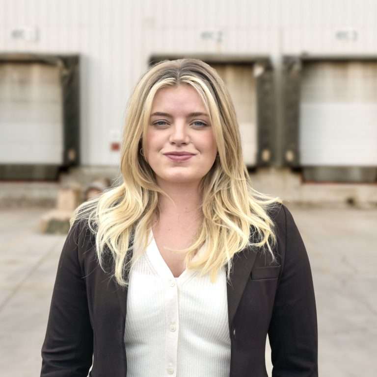 Julianne Ramsey of the University of Denver Burns School of Real Estate and Construction Management joins Digby Commercial Advisors as Office Coordinator and Associate Broker